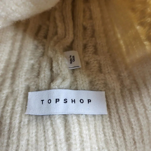 TOPSHOP Bobble Beanie In Cream Knit OSFM NWT - Picture 8 of 8